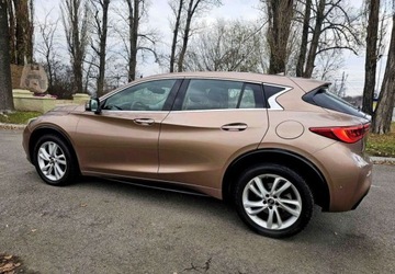 Infiniti Q30 1.6T 122KM 2016 Infiniti Q30 Infiniti Q30 1.6t Premium 1.6 Benzyna 122KM, zdjęcie 7