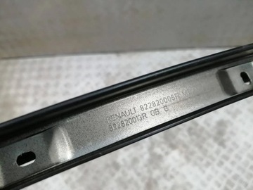 KRYT SLOUPU PRAVÝ ZADNÍ RENAULT MEGANE III