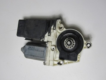 MOTOREK OKNO PŘEDNÍ PRAVÝ VW NEW BEETLE 99R 9776101435202