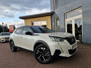 Peugeot 2008 II SUV 1.5 BlueHDi 130KM 2023 Peugeot 2008 GT, zdjęcie 9