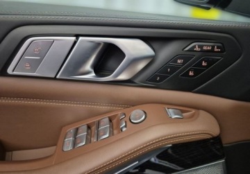 BMW X7 SUV M 3.0 M50d 400KM 2020 BMW X7 BMW Laser l 7 miejsc l Hak Holowniczy l Bowers Wilkins l VAT23, zdjęcie 30