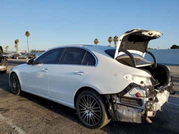 Mercedes Klasa C W206 2023 Mercedes-Benz Klasa C 300 2023 2.0l 2.0 Benzyna 255KM, zdjęcie 1