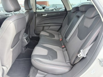 Ford Mondeo V Kombi 2.0 EcoBoost 240KM 2017 Ford Mondeo 2.0 16V 240KM 2017r ST-Line EcoBoost, zdjęcie 5