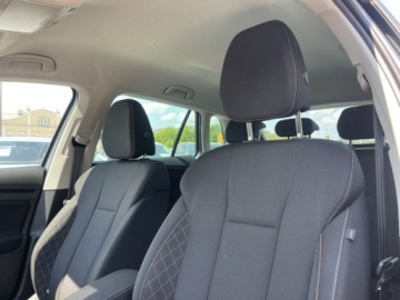 Skoda Kamiq Crossover 1.0 TSI 110KM 2024 Skoda Kamiq Benzyna 110KM, zdjęcie 20