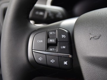 Ford Focus IV Hatchback Facelifting 1.0 EcoBoost 125KM 2025 Od ręki - Titanium X 1.0 EcoBoost 125KM /Pakiet Winter, Driver Assistance, zdjęcie 5