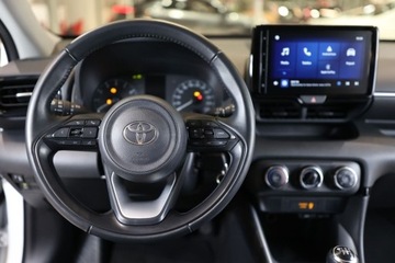 Toyota 2024 Toyota Yaris 1.5 Comfort 1.5 Benzyna 125KM, zdjęcie 9