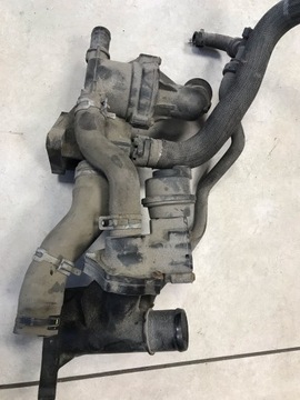 OEM 71654301001 POUZDRO TERMOSTATU VIVARO B