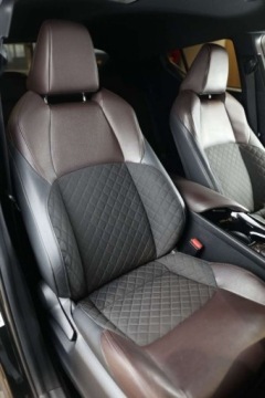 Toyota C-HR I Crossover 1.2L Turbo 116KM 2017 Toyota C-HR 1.2 T Prestige Led Oferta Dealera Gwarancja 1.2 Benzyna 116KM, zdjęcie 14