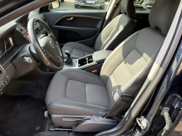 Volvo V70 III Kombi Facelifting 2.0 D2 DRIVE-E 120KM 2015 Volvo V70 2.0 D2 Xenony Podgrzewane fotele Webasto, zdjęcie 9