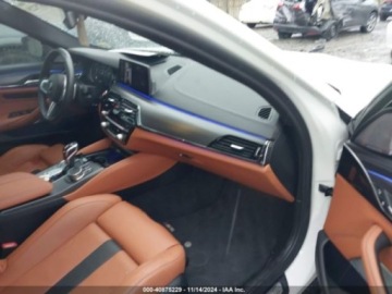BMW Seria 5 G30-G31 2019 BMW M5 Competition 2019 4.4l 4.4 Benzyna 617KM, zdjęcie 9