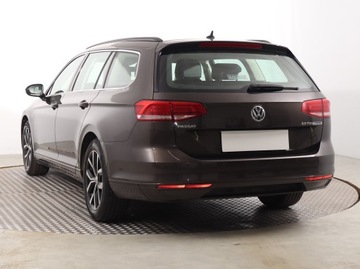 Volkswagen Passat B8 Variant 2.0 TDI 150KM 2015 VW Passat 2.0 TDI, Salon Polska, Serwis ASO, zdjęcie 3