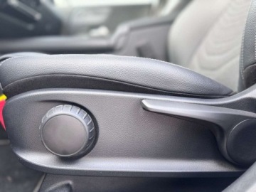 Mercedes GLA II Off-roader Facelifting 1.3 180 136KM 2024 Mercedes-Benz GLA GLA 180 Kamera cofania MBUX LED Podgrzewane fotele, zdjęcie 15