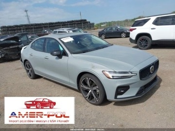 Volvo S60 III 2024 Volvo S60 B5 2024, od ubezpieczalni 2.0 Benzyna 247KM