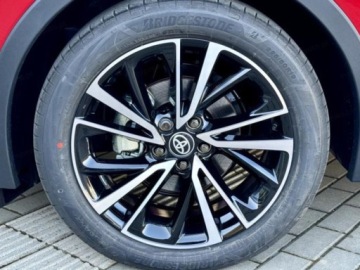 Toyota C-HR II SUV 1.8 Hybrid 140KM 2026 Od ręki - Executive 1.8 Hybrid 140KM | Podgrzewane fotele!, zdjęcie 13