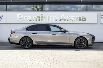 BMW Seria 7 G70 Sedan 3.0 40d 299KM 2024 BMW 740 xDrive Limuzyna Demo, Koła zimowe w, zdjęcie 7
