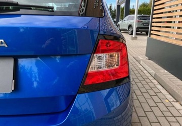 Skoda Fabia III Hatchback Facelifting 1.0 TSI 95KM 2020 Skoda Fabia Skoda Fabia 1.0 TSI Active Benzyna 95KM, zdjęcie 6