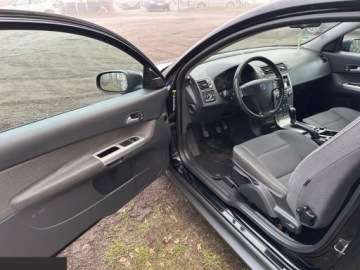 Volvo C30 Hatchback 3d 1.6 100KM 2009 Volvo C30 1.6 Momentum 100KM 2009r, zdjęcie 16