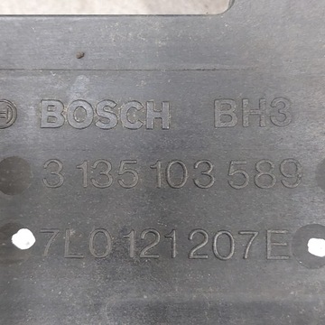 AUDI Q7 4L 4,2FSI VENTILÁTOR CHLADIČŮ BOSCH 0130303292 1137328172