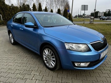 Skoda Octavia II Hatchback Facelifting 1.2 TSI 105KM 2013 Skoda Octavia Skoda Octavia 2013 NISKI PRZEBIEG 42tys zarejestrowany ZADBA, zdjęcie 1