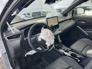 Toyota Corolla Cross 2.0 Hybrid Dynamic Force 197KM 2024 Toyota Corolla Cross Hybryda Automat Kamera Podgrz, zdjęcie 8