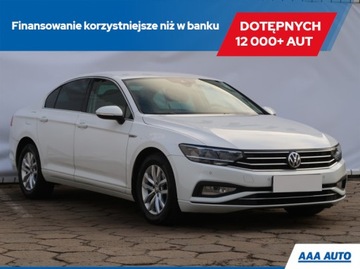 Volkswagen Passat B8 Limousine 2.0 TDI BlueMotion SCR 150KM 2019 VW Passat 2.0 TDI, Salon Polska, 1. Właściciel