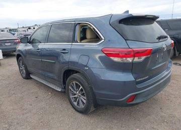 Toyota Highlander II 2019 Toyota Highlander XLE, V6, od ubezpieczalni 3.5 Benzyna 295KM, zdjęcie 8