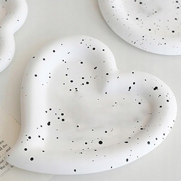 toaletka dekor Black Dot Love