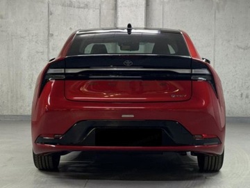 Toyota Prius V (XW60) 2.0  Hybrid Dynamic Force Plug-in 223KM 2025 Od ręki - Executive 2.0 Plug-in Hybrid 223KM | Podgrzewane fotele!, zdjęcie 4