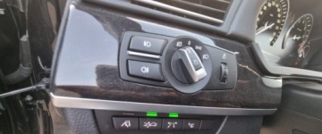 BMW Seria 7 F01 Sedan 750i 407KM 2011 BMW Seria 7 2011r, 4.4 Benzyna. X-DRIVE. AUTOMAT. Lekko uszkodzony tyl. Je, zdjęcie 11