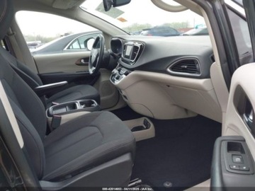 Chrysler Pacifica II 2019 Chrysler Pacifica 2019 r., 3,6L TOURING PLUS 3.6 Benzyna 287KM, zdjęcie 8