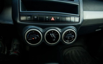 Smart Forfour I 1.3 94KM 2006 Smart Forfour FourFour 1.3Benzyna 95KM 1.3 Benzyna 95KM, zdjęcie 16