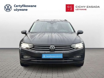 Volkswagen Passat B8 Variant Facelifting 1.5 TSI EVO 150KM 2023 Volkswagen Passat reflektory LED kamera nawigacja tempomat aktywny FV, zdjęcie 7