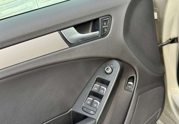 Audi A4 B8 Limousine Facelifting 2.0 TFSI 211KM 2012 Audi A4 Limousine Audi A4 Limousine 2.0 TFSI Quattro S tronic 2.0 Benzyna, zdjęcie 14