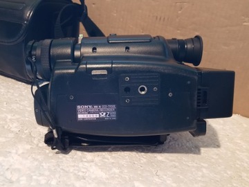 SONY CCD-TR50E + сумка