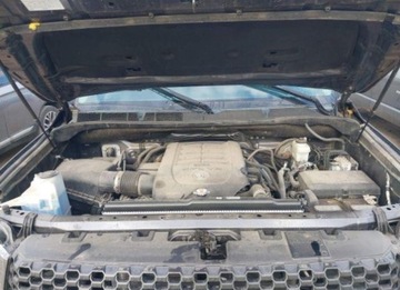 Toyota Tundra II 2021 Toyota Tundra 2021, 5.7L, 4x4, SR5, od ubezpieczalni, zdjęcie 13