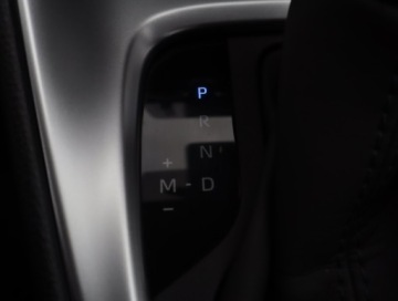 Toyota Yaris IV Hatchback 1.5 Dynamic Force 125KM 2023 Toyota Yaris 1.5 VVT-i, Salon Polska, zdjęcie 14