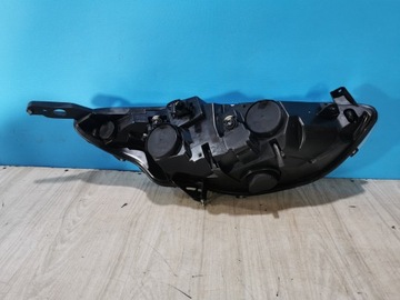 FORD B-MAX B MAX 12/17 SVĚTLO SVĚTLOMET PŘEDNÍ LEVÝ ČOČKA LED