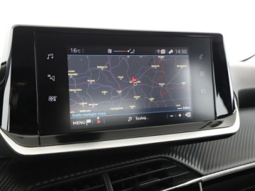 Peugeot 208 II Hatchback 1.2 PureTech 102KM 2019 Peugeot 208 navi klimatyzacja czujniki parkowania, zdjęcie 25