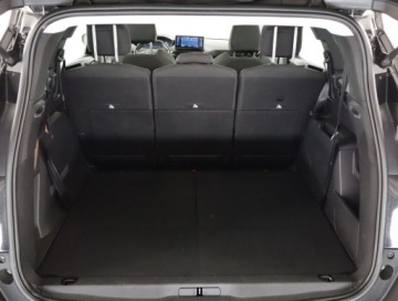 Peugeot 5008 II Crossover Facelifting 1.5 BlueHDi 130KM 2022 Peugeot 5008 1.5 BlueHDi, 7 miejsc, Klima, zdjęcie 15