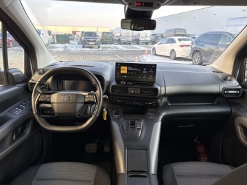 Toyota Proace II 2024 Toyota PROACE CITY VERSO 1.5 D-4D Family 1.5 D-4D, zdjęcie 9