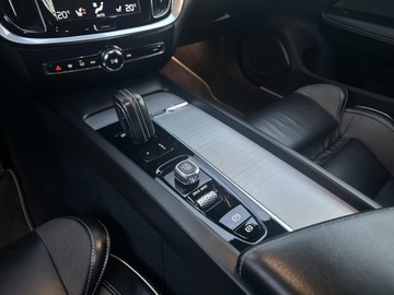 Volvo V60 II  2021 Volvo V60 B3 B Geartronic R-Design, Salon PL, FV23, zdjęcie 21