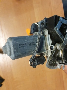 BMW 7 E65 E66 ZÁMEK DVEŘE PRAVÝ PŘEDNÍ PŘITÁHNOUT EVROPA 4313366
