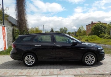 Fiat Tipo II Station Wagon 1.6 MultiJet 120KM 2018 Fiat Tipo Automat Diesel Okazja 1.6 Diesel 120KM, zdjęcie 8