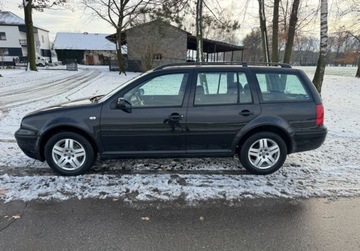 Volkswagen Golf IV Kombi 1.4 16V 75KM 2001 Volkswagen Golf Variant Bardzo zadbany, bez korozji, klimatyzacja, bezwypa, zdjęcie 7