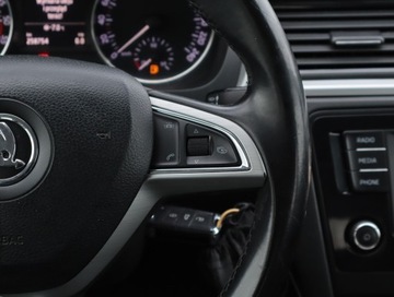 Skoda Rapid II Spaceback 1.6 TDI 115KM 2016 Skoda Rapid Spaceback 1.6 TDI, Salon Polska, zdjęcie 16