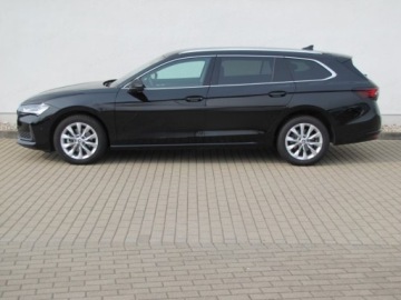 Skoda Superb IV Kombi 2.0 TDI 193KM 2025 SKODA Superb Edition 130 2.0 TDI DSG 4x4 Combi 193KM 2025, zdjęcie 2