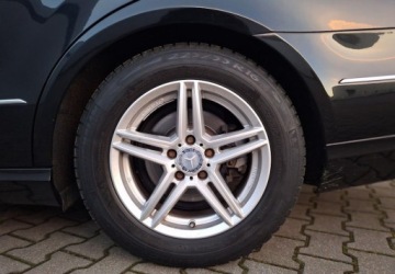 Mercedes Klasa E W212 Limuzyna 200 CGI BlueEFFICIENCY 184KM 2012 Mercedes-Benz Klasa E 1,8BenzynaAutomat LimuzynaSkora Ksenon 1.8, zdjęcie 23