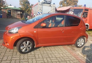 Toyota Aygo I Hatchback 5d Facelifting 1.0 VVT-i 68KM 2013