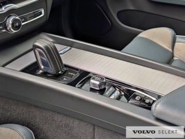 Volvo XC60 II Crossover D5 235KM 2020 Volvo XC 60 XC60 R-Design AWD B5D, BLIS, Park Assi, zdjęcie 34