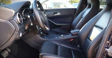 Mercedes CLA C117 Coupe Facelifting 1.6 180 122KM 2017 Mercedes-Benz CLA (Nr.107) 1.6 122 KM Automat Klima Parktrnik Tempomat Gwa, zdjęcie 13